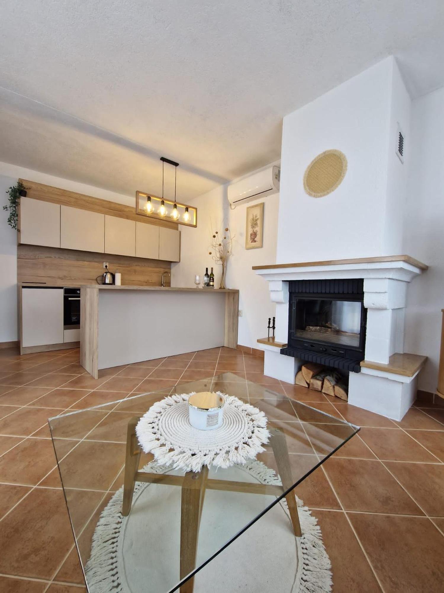 Village Apartment Zagvozd エクステリア 写真